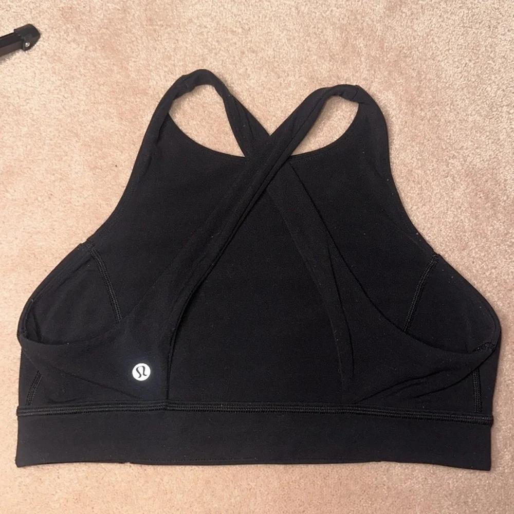 Lululemon Criss Cross Back Sports Bra Light/Medium Support
